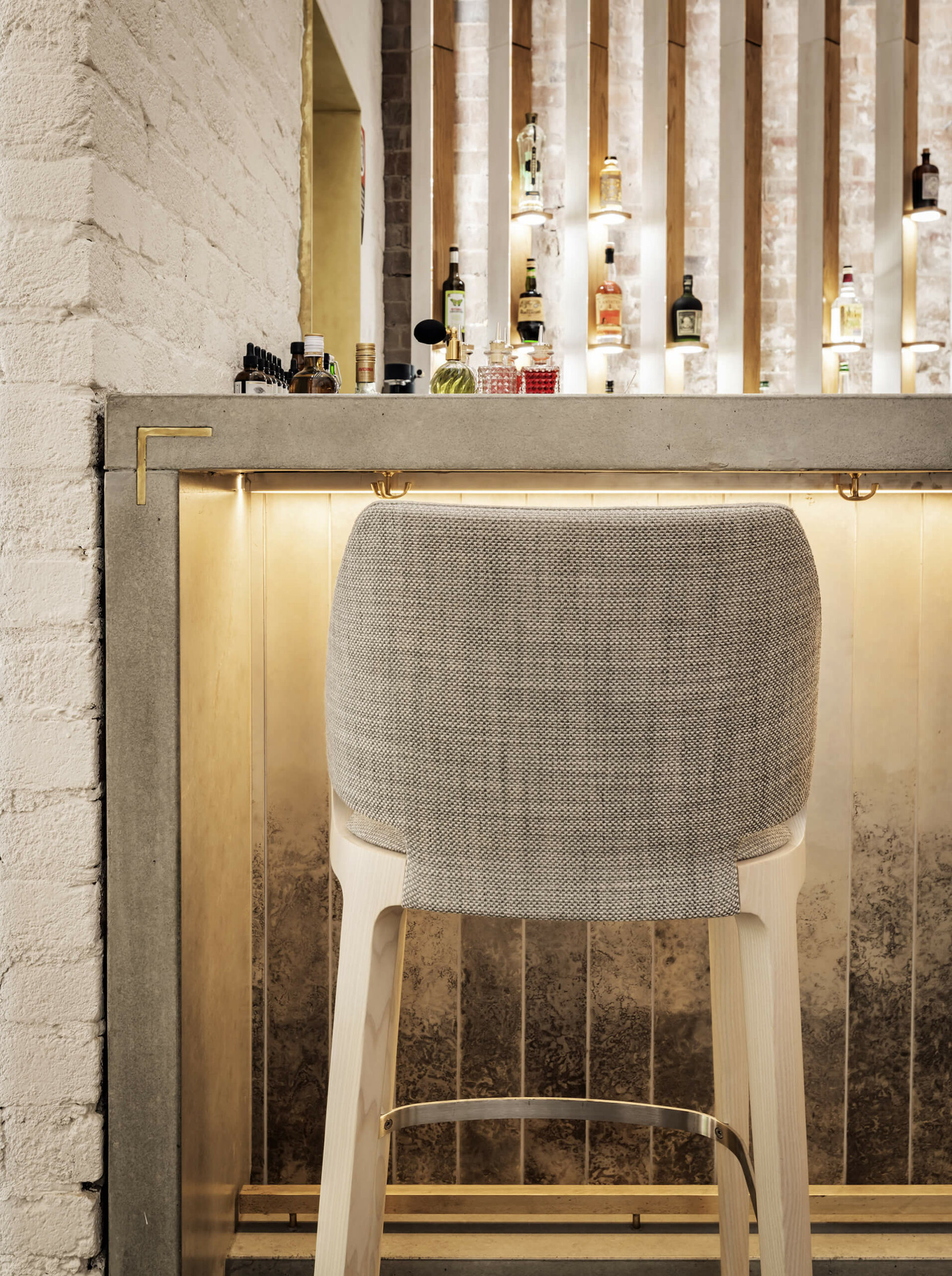 Kuro Bar and Dining 5